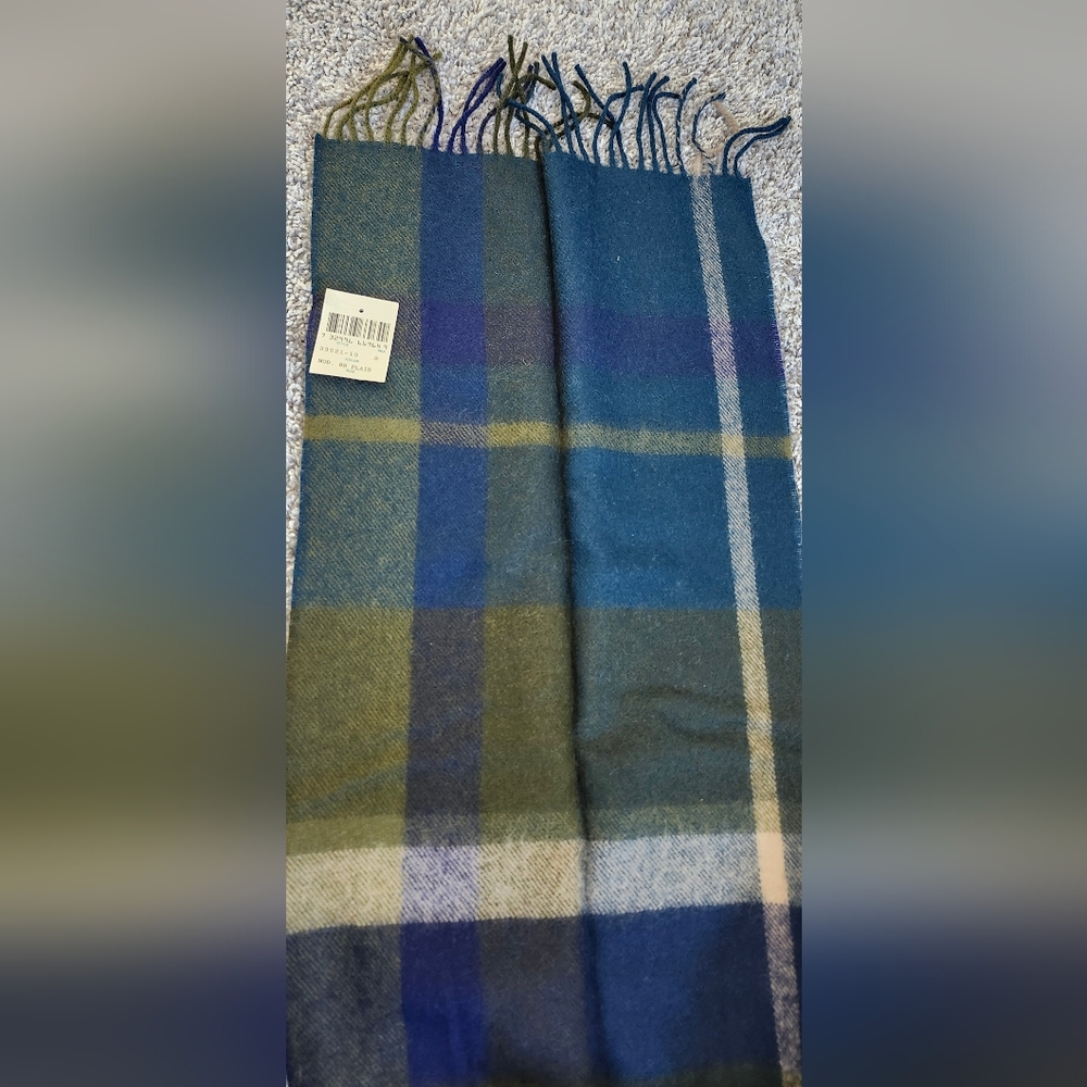 NWT Club Room $125 100% Merino Wool Plaid Scarf 10x64 Blue Green Made In Germany